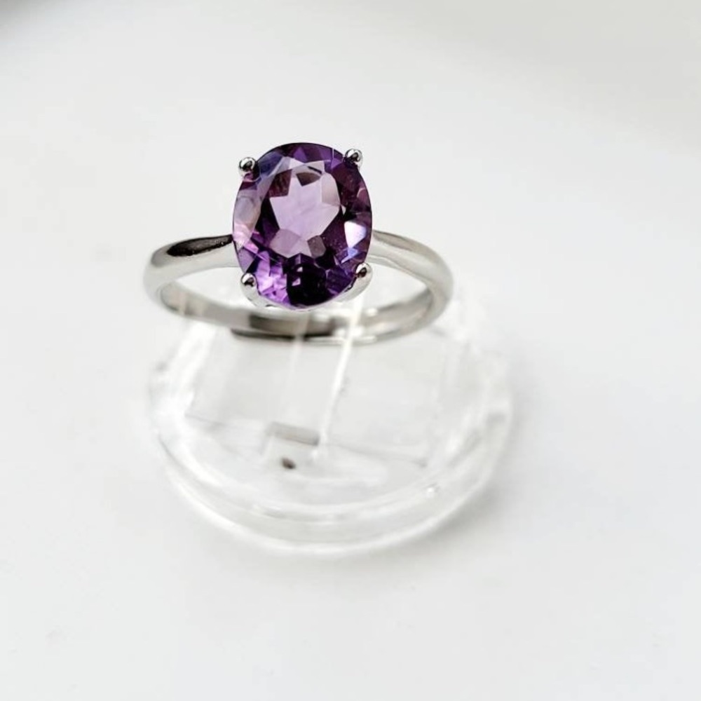 Amethyst ring